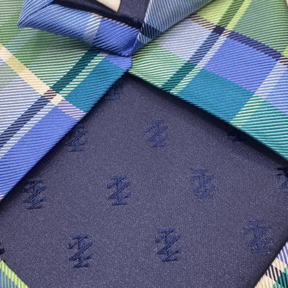 NWT IZOD pastel plaid tie - Picture 3 of 3